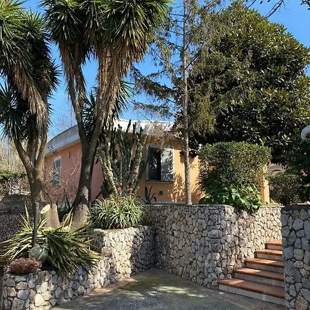 Lovely In Cuma Villa