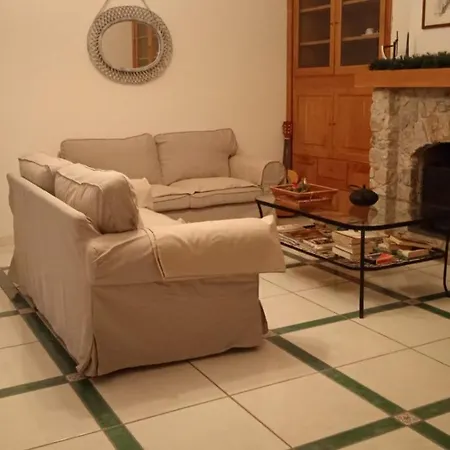 Villa Lovely In Cuma *